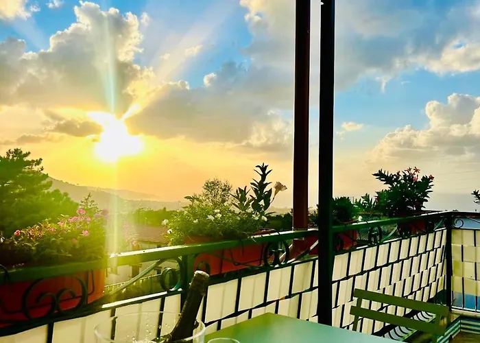 Maresca\'S Rooftop Sea View Sorrento